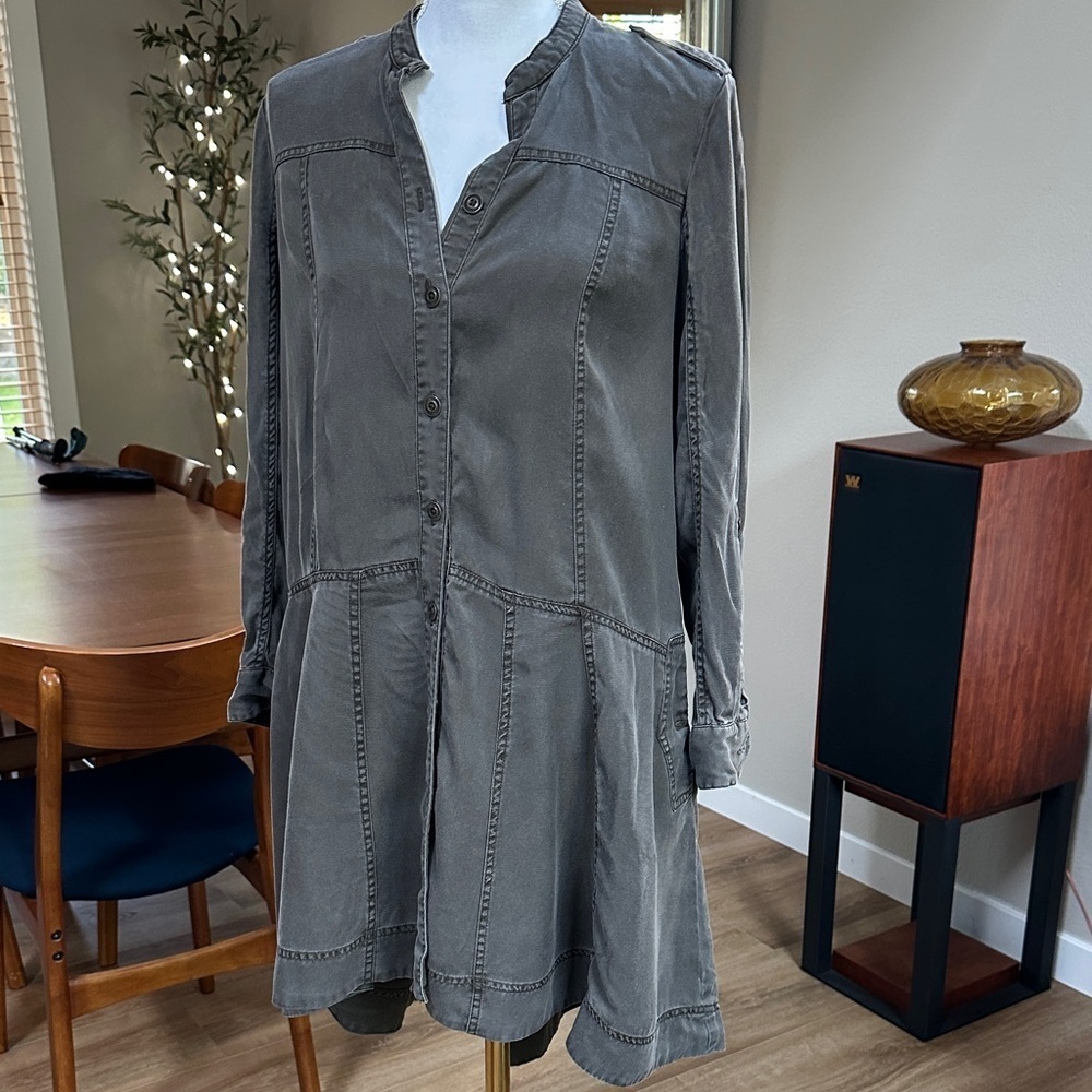 Anthropologie holding horses high Low flared button down utility dress tunic